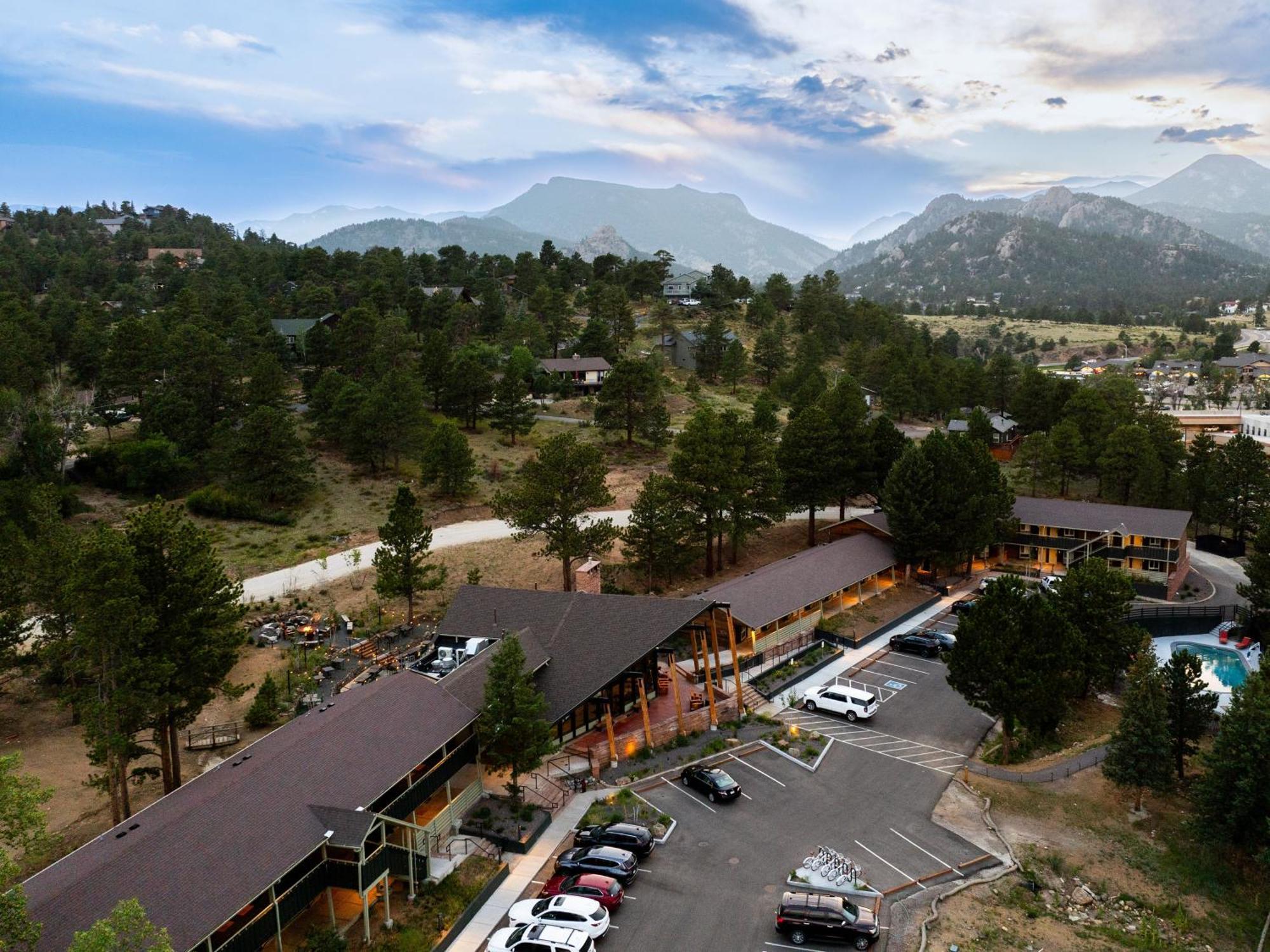 Trailborn Rocky Mountains Hotel Estes Park Buitenkant foto